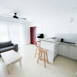 Apartment & Ocean & Garden View Vacation Long Term Bavaro Los Corales, Punta Cana